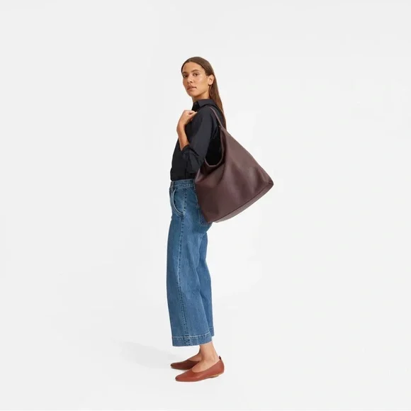 Everlane The Boss Bag in Pebbled Burgundy Leather - Picture 3 of 9